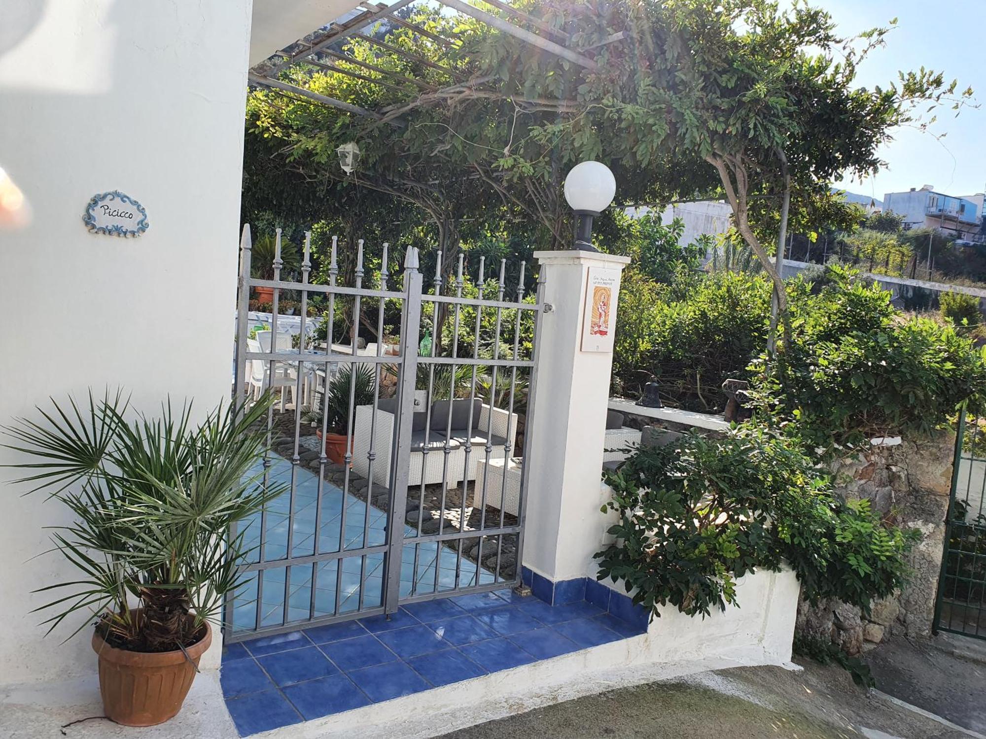Casa Acqua Marina Ponza Apartment ภายนอก รูปภาพ
