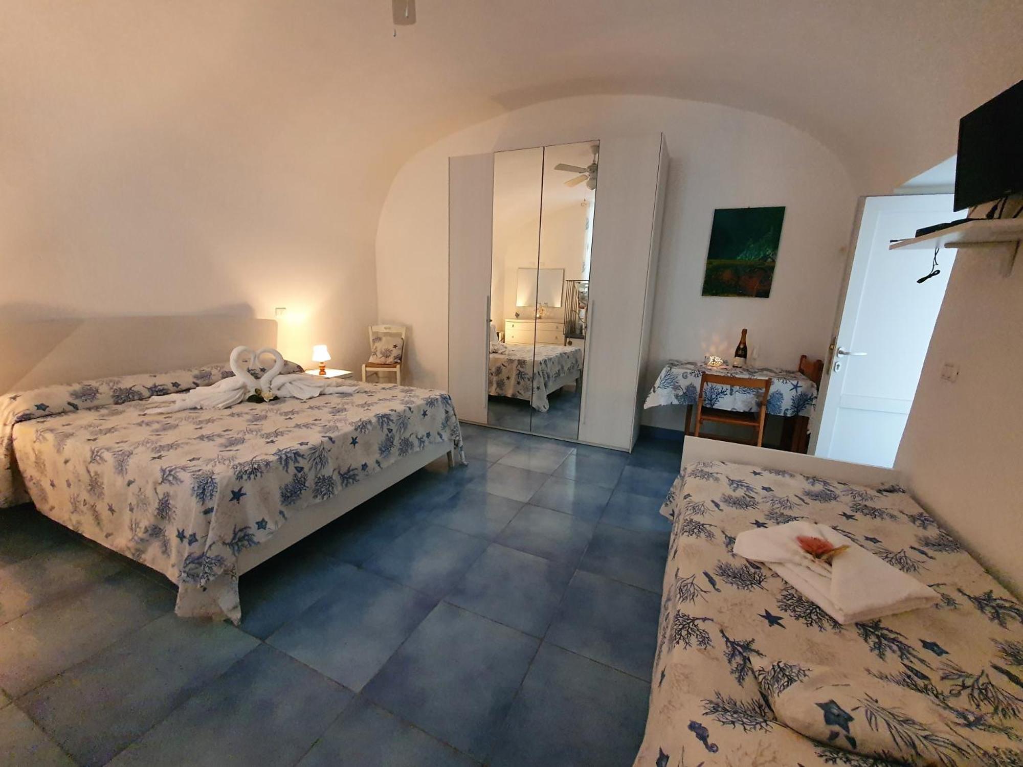 Casa Acqua Marina Ponza Apartment ภายนอก รูปภาพ