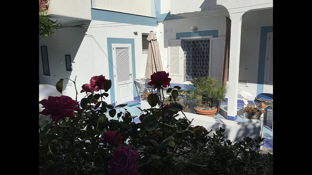 Casa Acqua Marina Ponza Apartment ภายนอก รูปภาพ